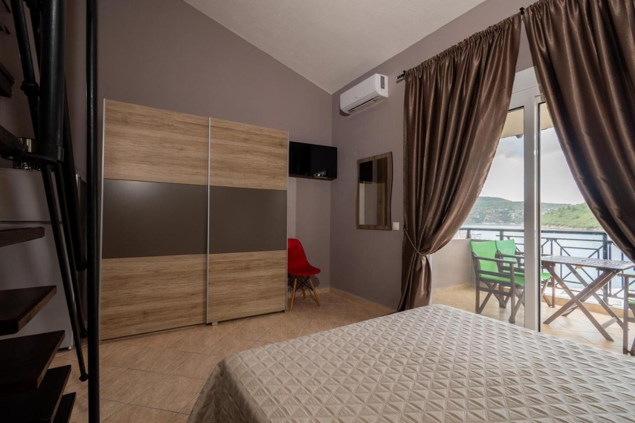 Studios Diogenis Appartement Porto Koufo