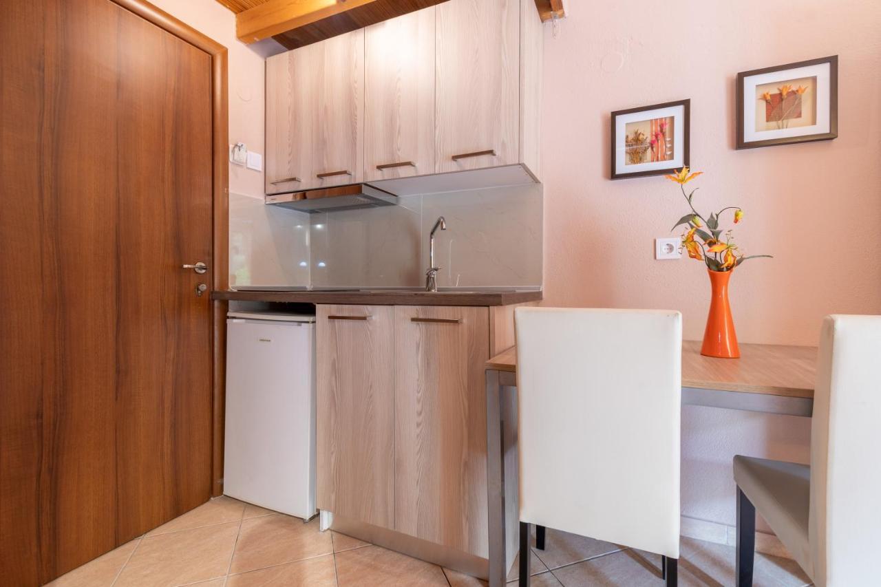 Appartement Studios Diogenis *